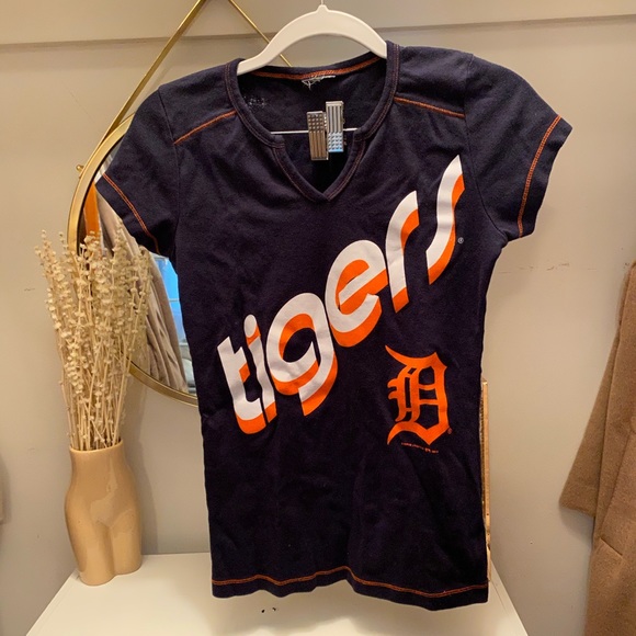 Tops - Detroit Tigers Tee
